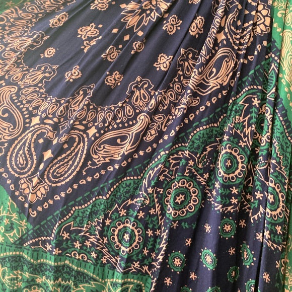 VICI Diana Sleevless maxi dress - Picture 2 of 6